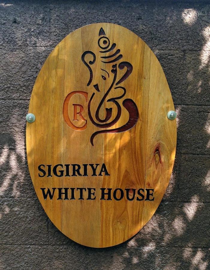شقة The Sigiriya White House المظهر الخارجي الصورة
